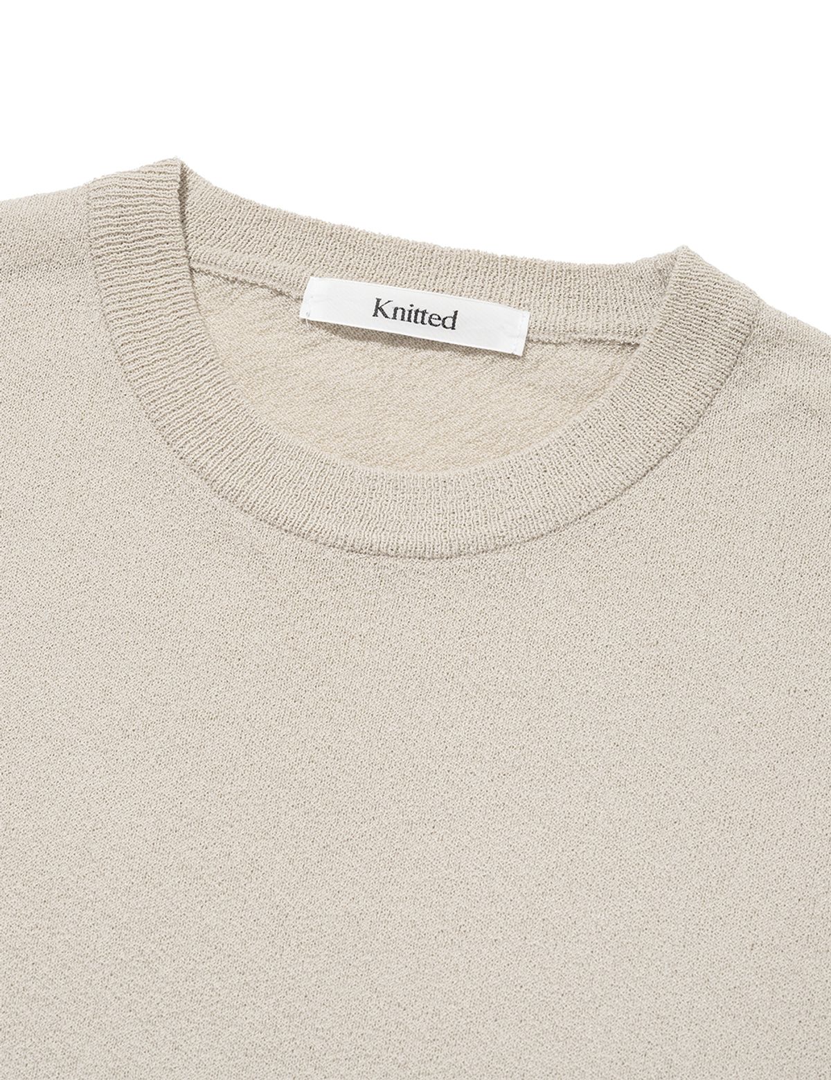 니티드(KNITTED) 쿨 썸머 에센셜 라운드 반팔 니트티 BEIGE