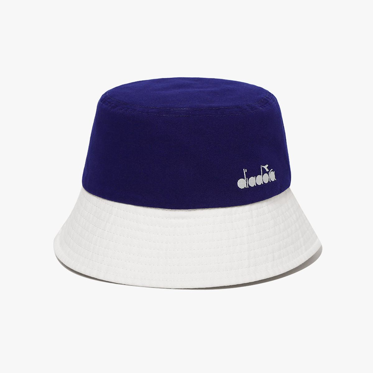 디아도라(diadora) 컬러블럭 로고 버킷햇 BLUE