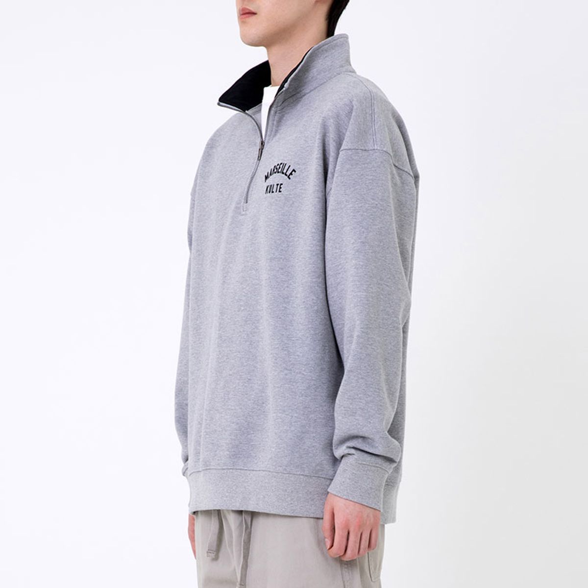 쿨트(KULTE) HALF ZIP CREWNECK 멜란지그레이
