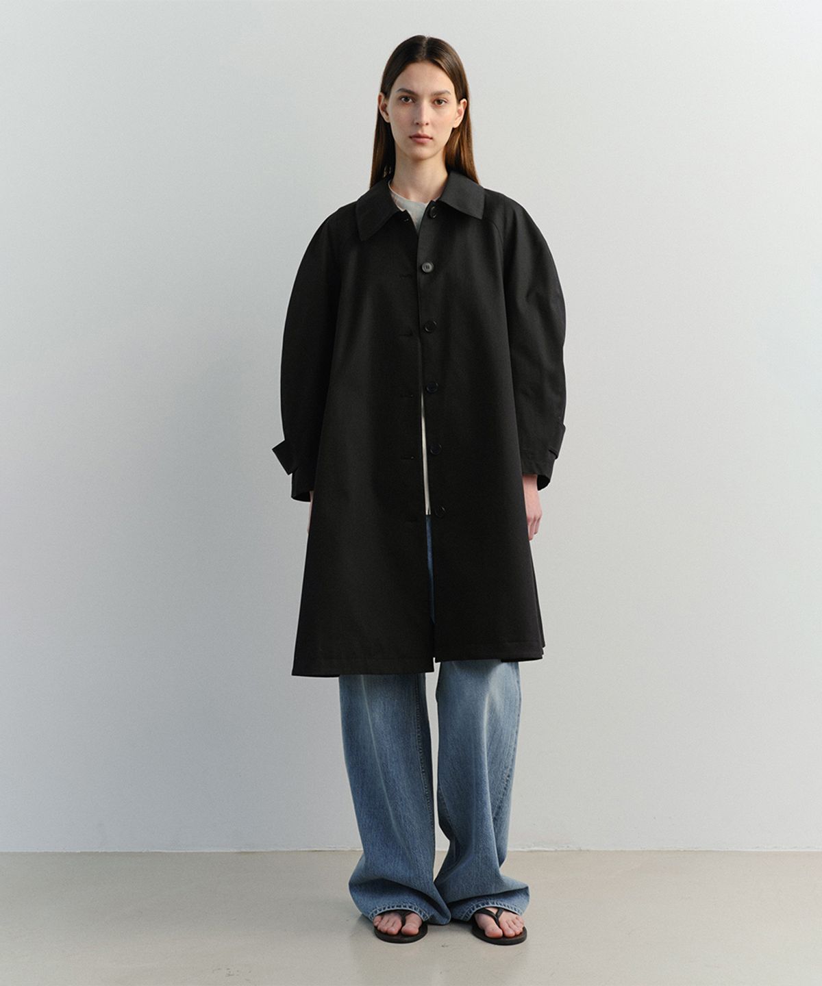 이아(EAAH) FONDE TRENCH COAT (BLACK)