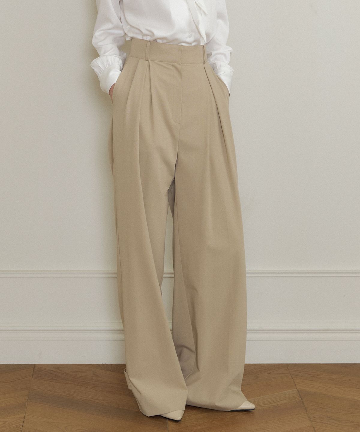 루시르주(LUCIR ZU) Monet wide slacks (beige)