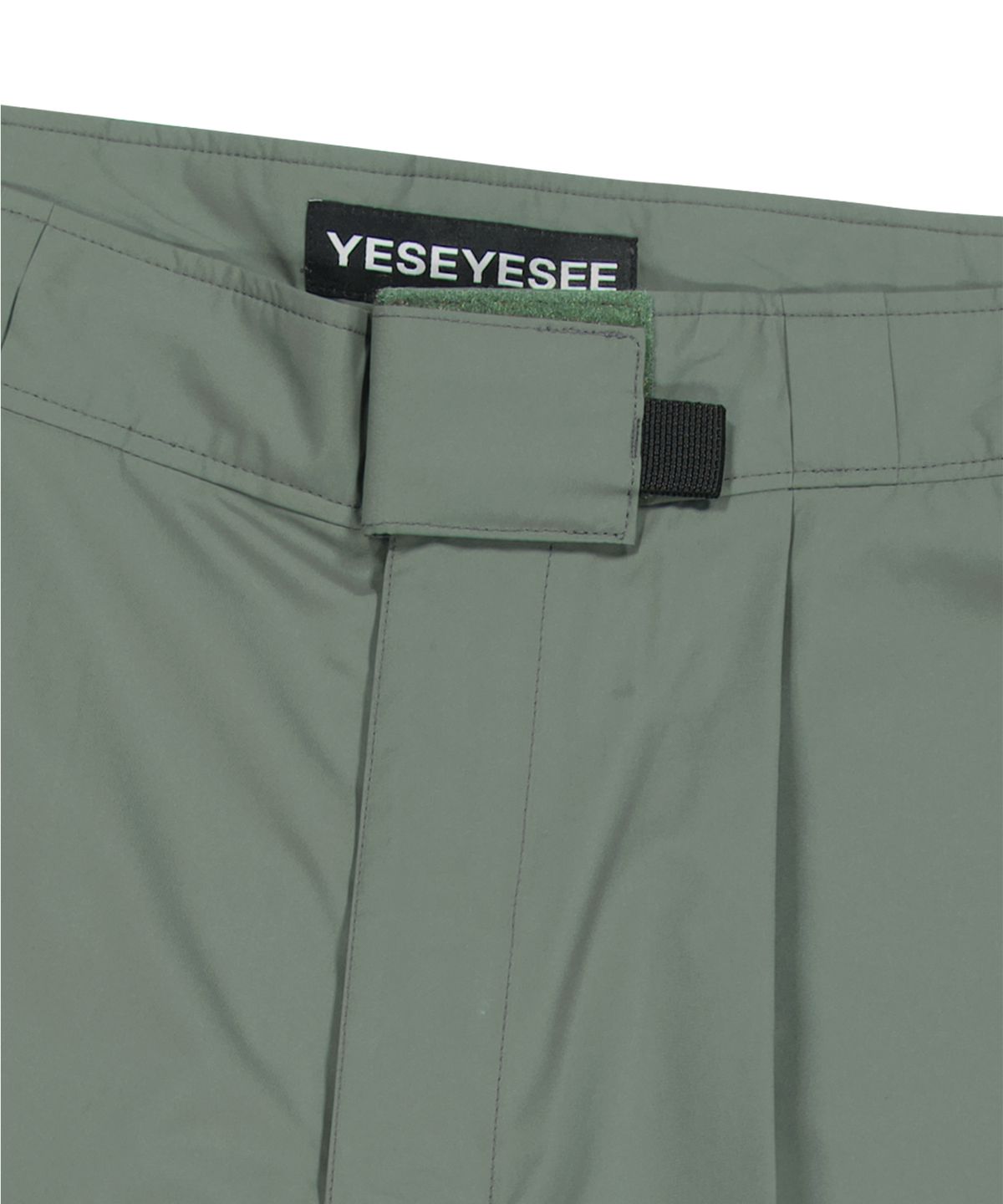 예스아이씨(YESEYESEE) Newsboy Shorts Olive