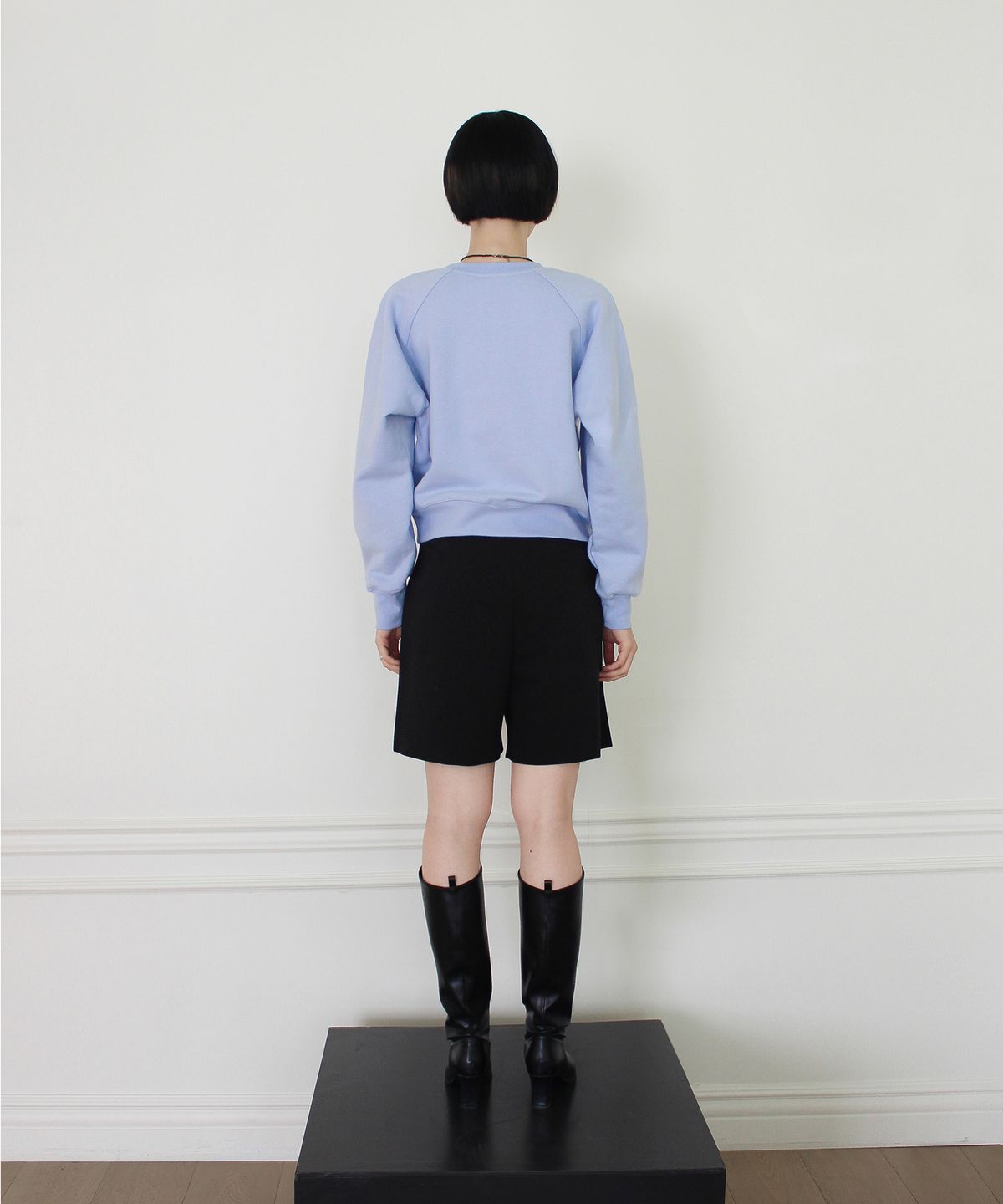 루바티(RUBATI) Shell Flower Sweatshirt (DAWN BLUE)