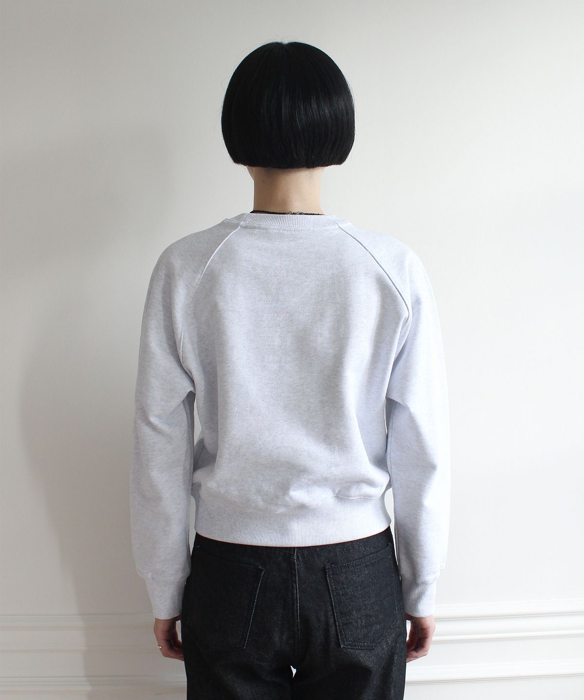 루바티(RUBATI) Shell Flower Sweatshirt (ICE MELANGE)
