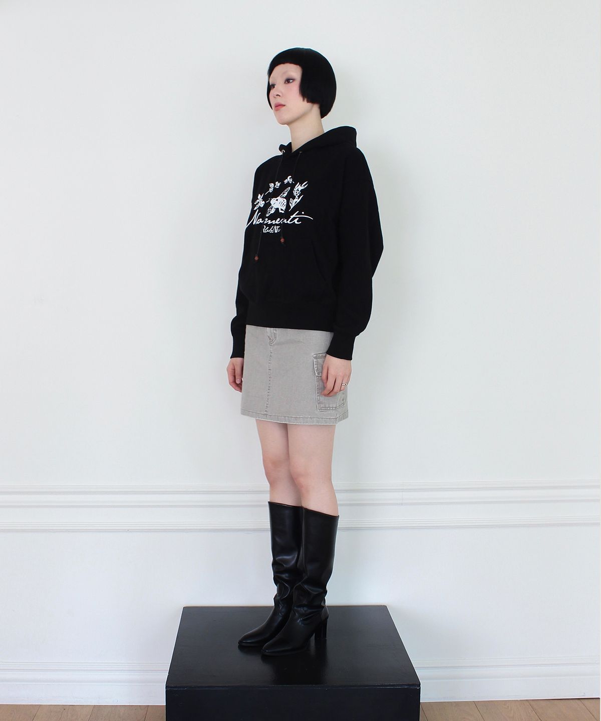 루바티(RUBATI) Honeybee HOOD (BLACK)