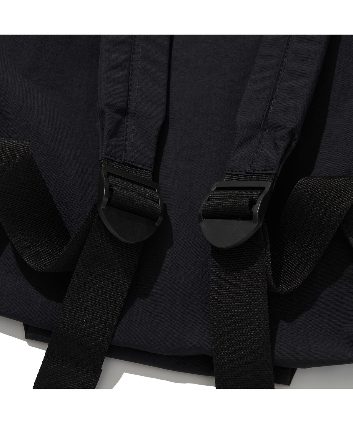 아이필블루씨에스엠(IFEELBLUECSM) CIRCLE LOGO BAGPACK
