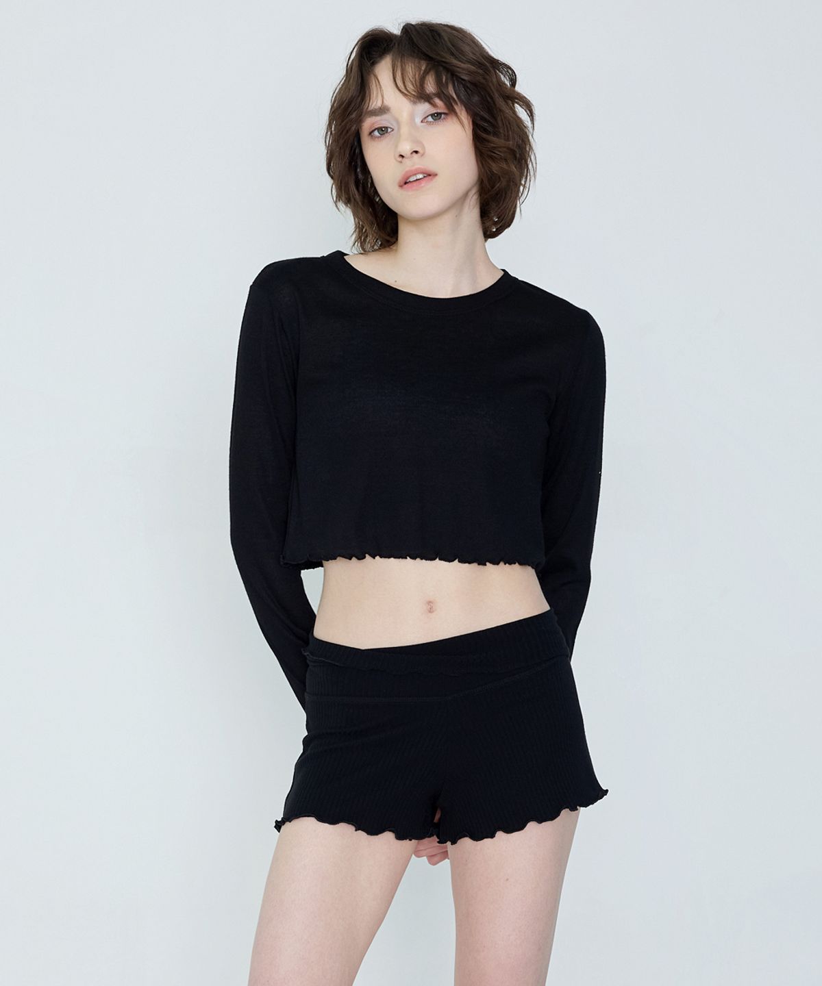 데비웨어(DEVIWEAR) 여성 요가복 DEVI-B0061-블랙 필라테스 비비아나 골지 쇼츠