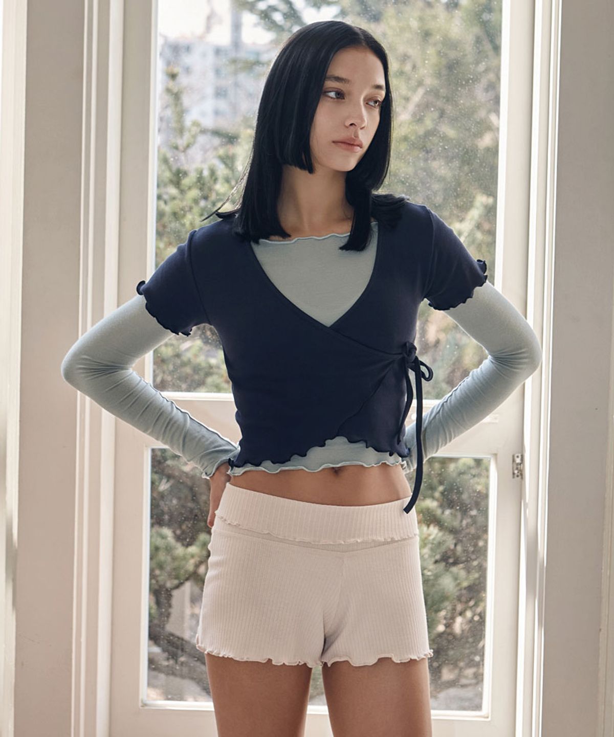 데비웨어(DEVIWEAR) 여성 요가복 DEVI-B0061-크림 필라테스 비비아나 골지 쇼츠