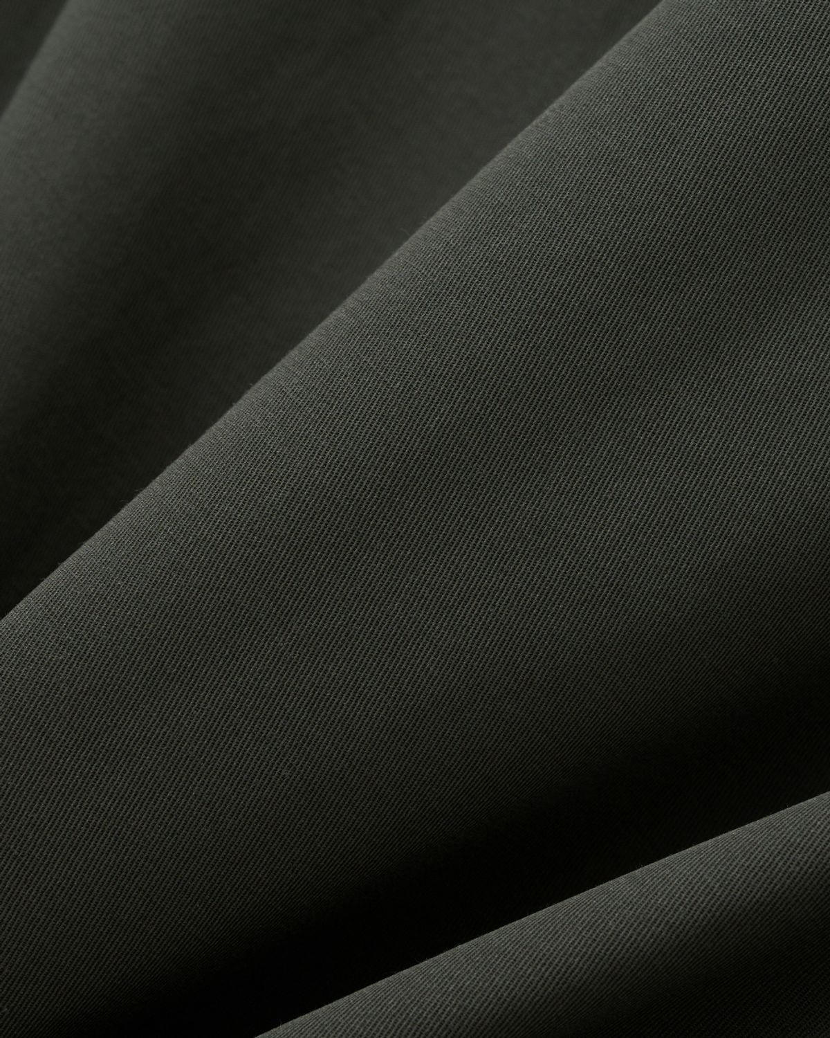 비슬로우(BESLOW) WIDE FIT TWO TUCK SHORTS OLIVE GREY