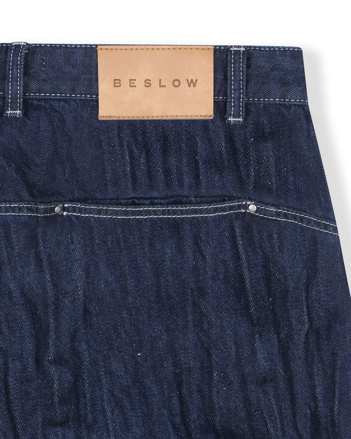 비슬로우(BESLOW) CRINKLE DENIM SHORTS INDIGO