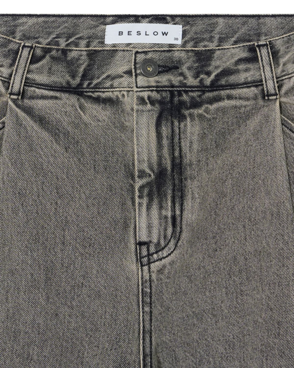 비슬로우(BESLOW) DEEP ONE TUCK SAND WASHED DENIM SHORTS SAND BLACK