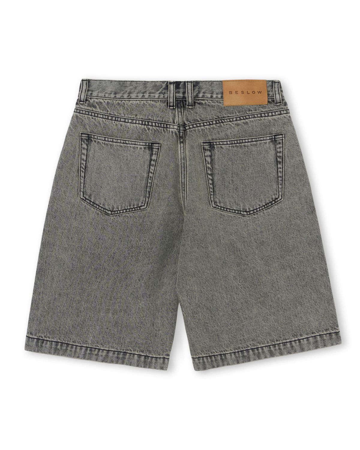 비슬로우(BESLOW) DEEP ONE TUCK SAND WASHED DENIM SHORTS SAND BLACK