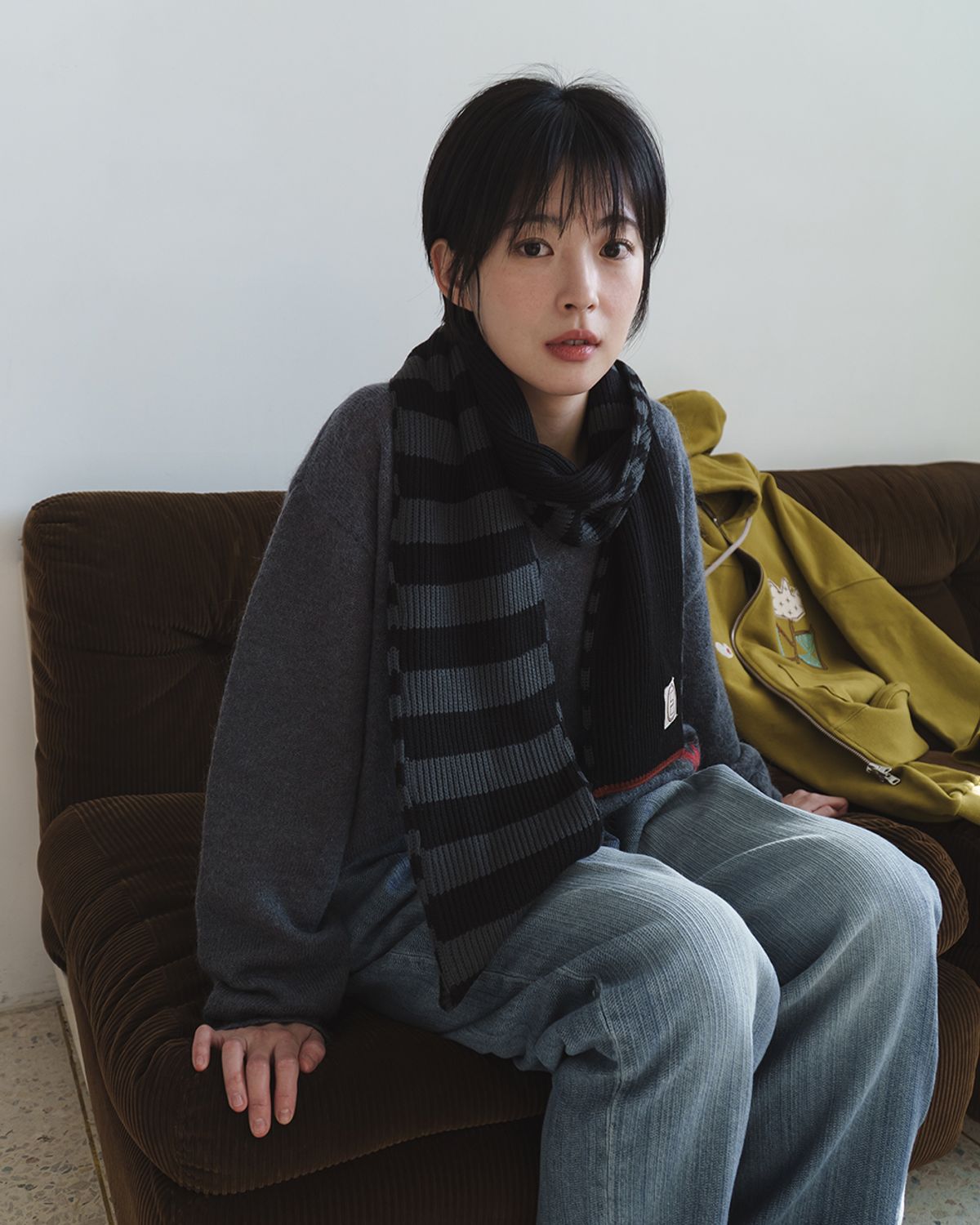 카락터(KARACTOR) Striped knit muffler / Black charcoal