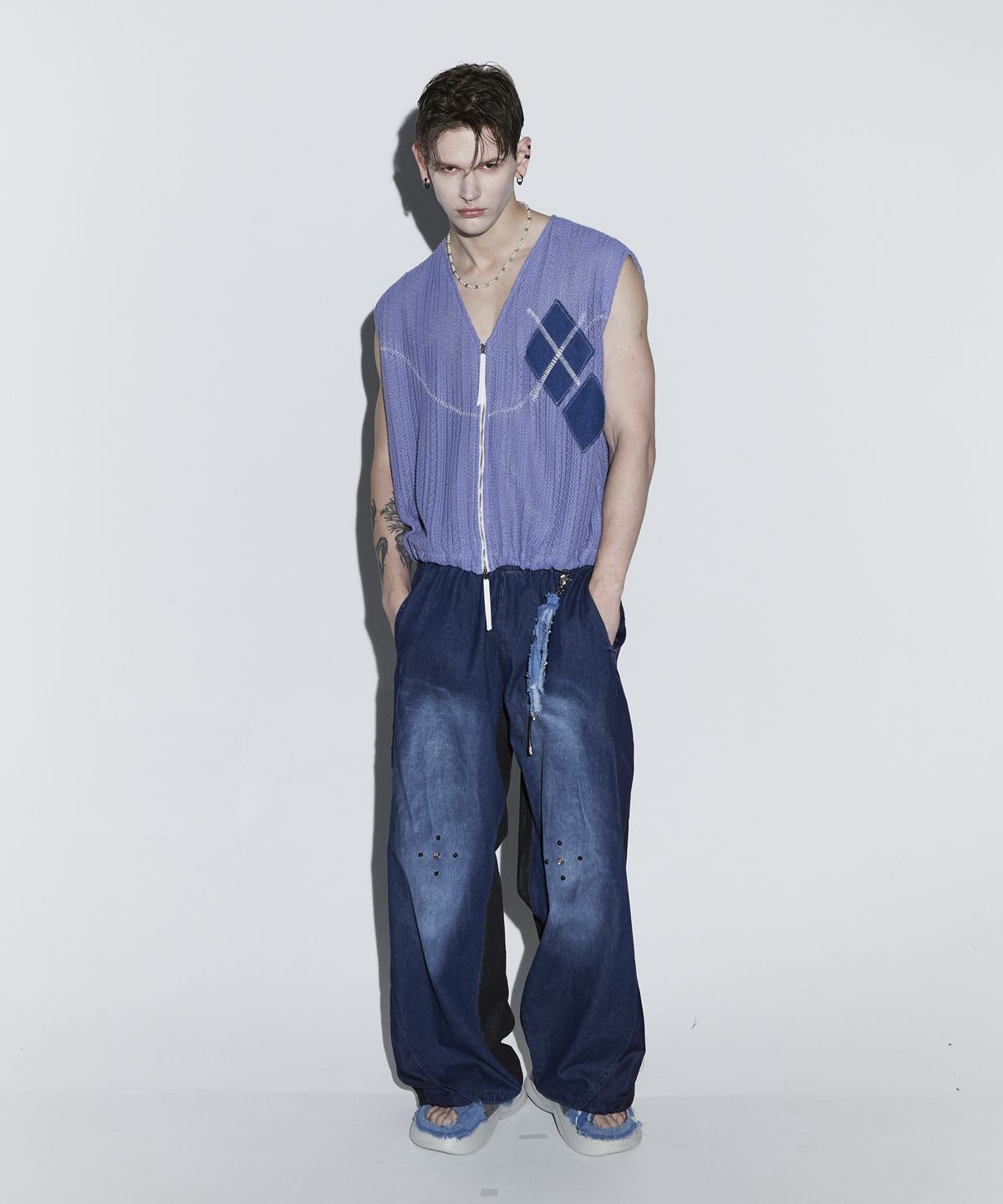 알에스에스씨(RSSC) ARGYLE & STITCH KNIT ZIPUP VEST - PU