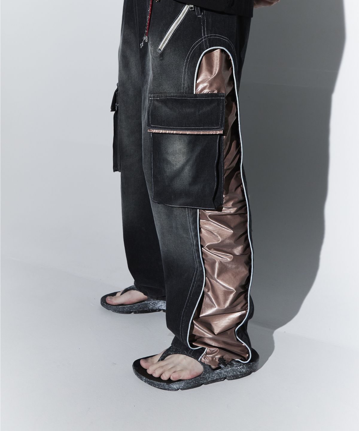알에스에스씨(RSSC) WRINKLE MIXED CARGO DENIM PANTS - BK