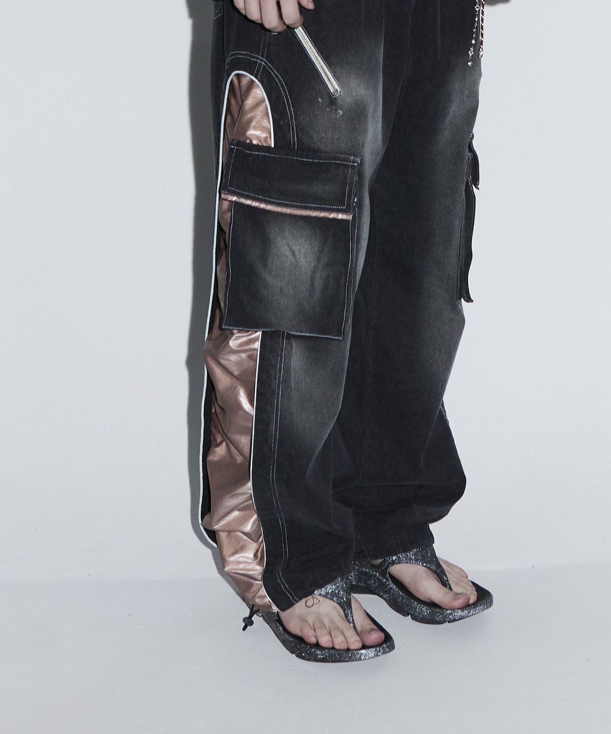 알에스에스씨(RSSC) WRINKLE MIXED CARGO DENIM PANTS - BK