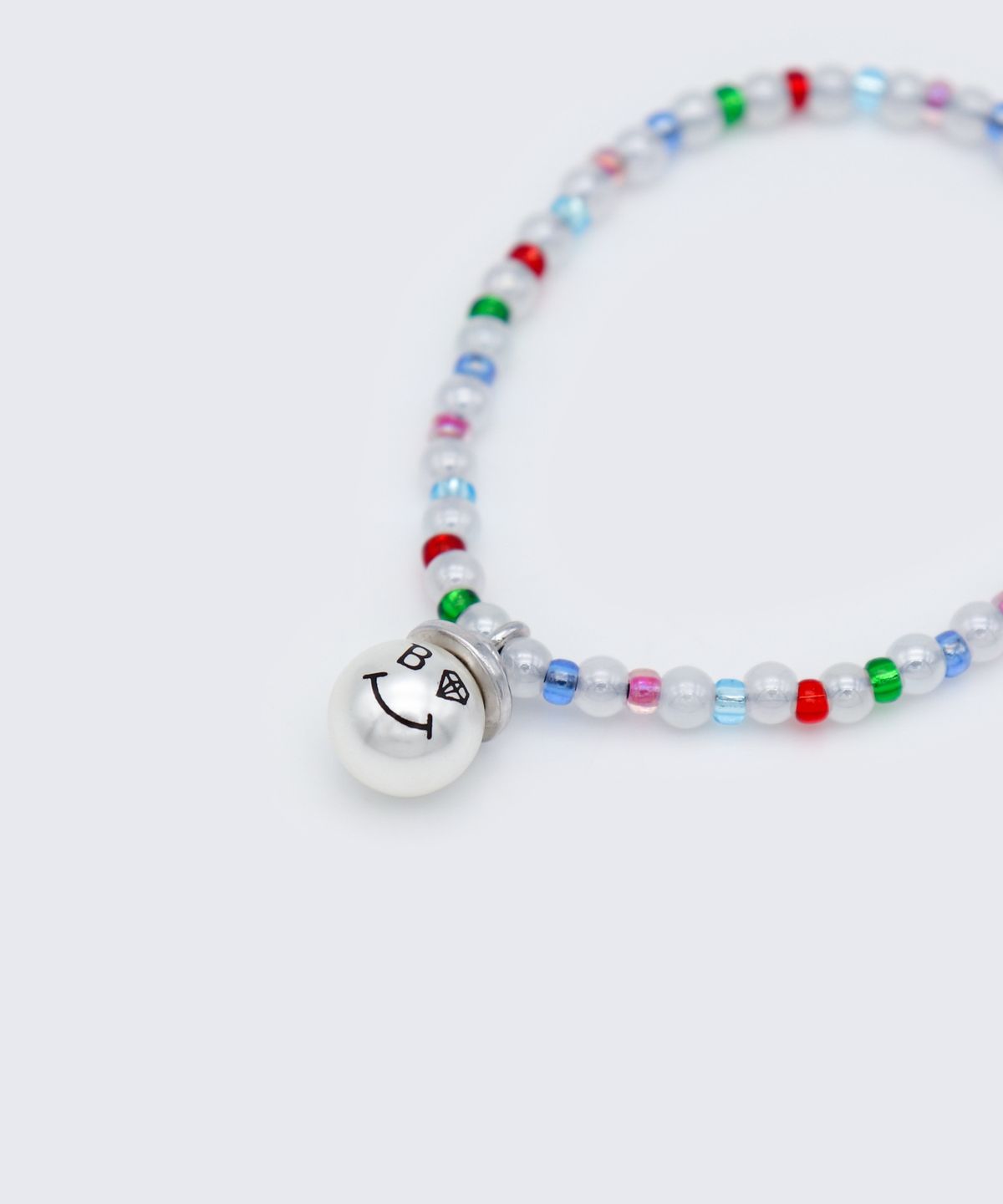 봉보(BONBEAU) Smile pearl pendant color beads Bracelet 스마일 진주 팬던트 컬러 비즈 팔찌