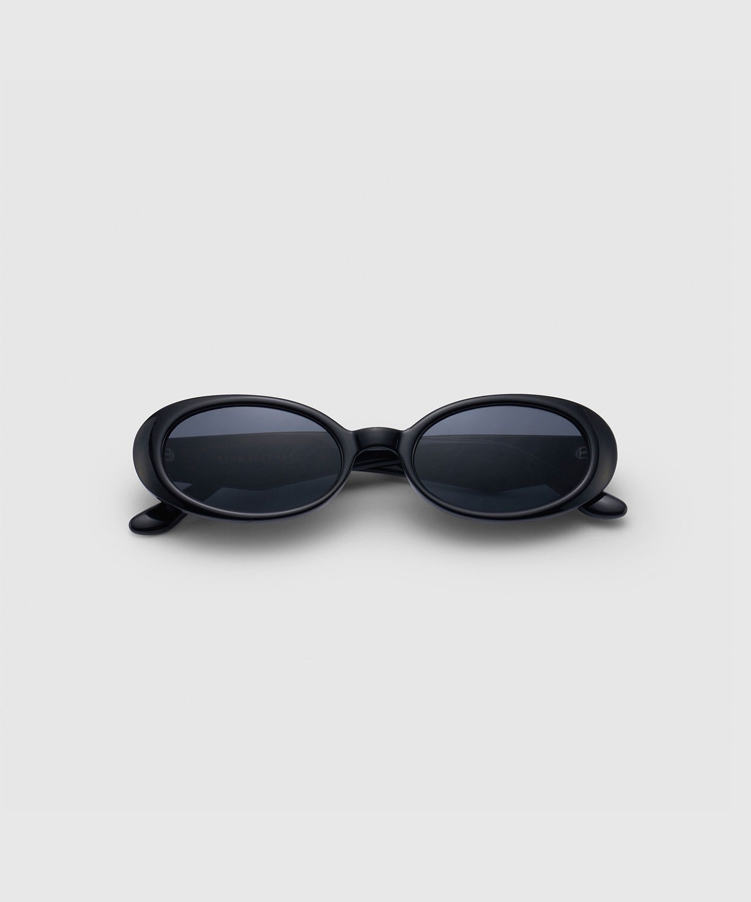 MUSINSA | BLUE ELEPHANT LATRIX black
