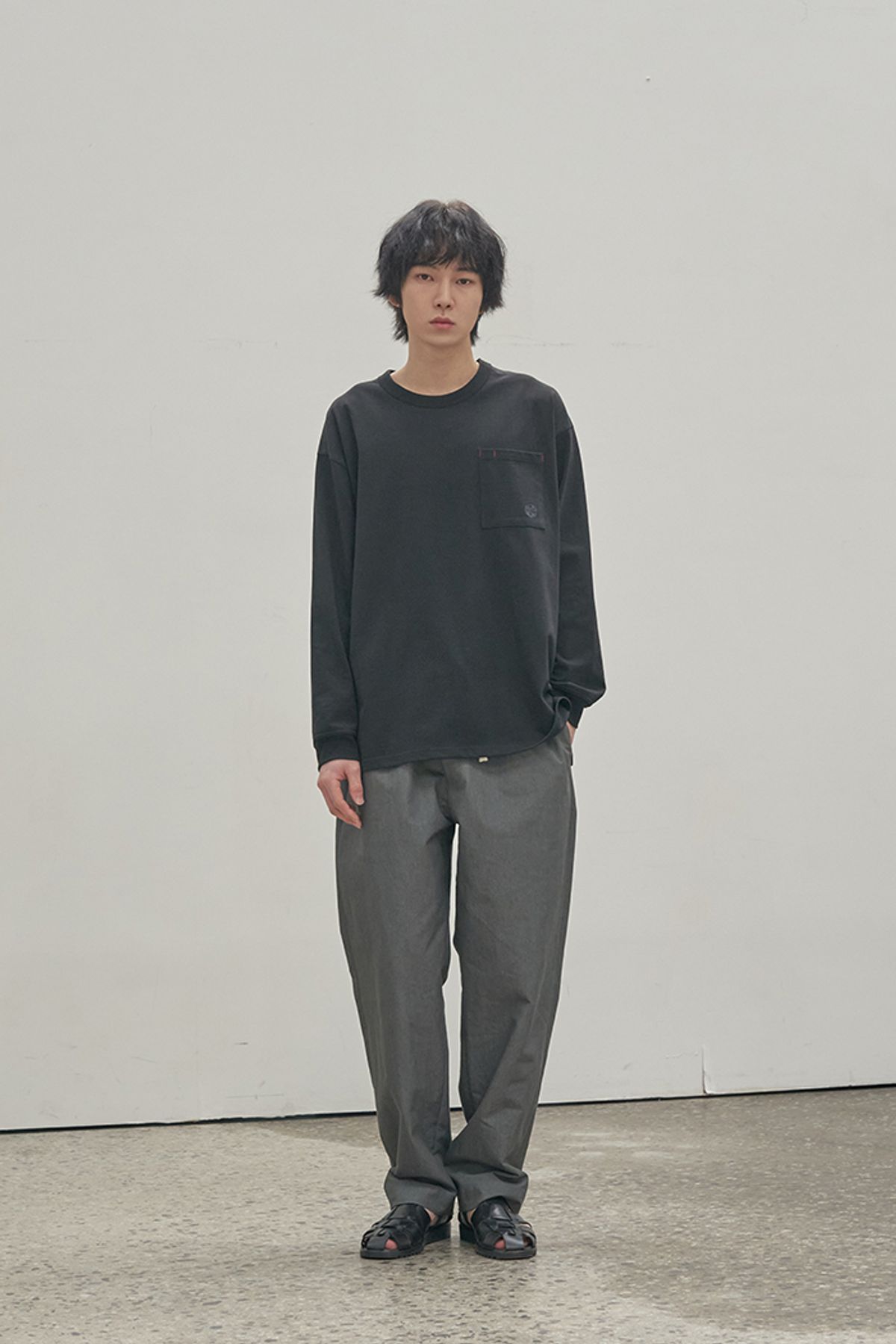 홀리선(HORLISUN) 23SS Lawrence Long Sleeve T-shirt Black
