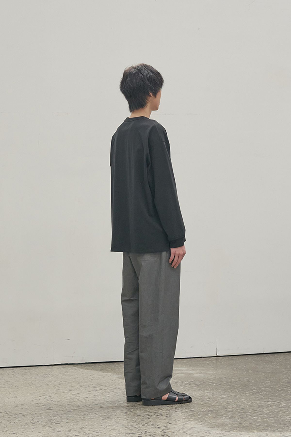 홀리선(HORLISUN) 23SS Lawrence Long Sleeve T-shirt Black