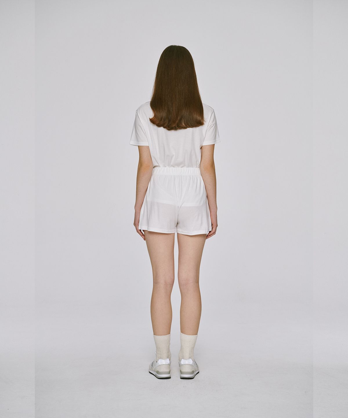 슬리피곰(SLEEPYGOM) white silky cotton short set
