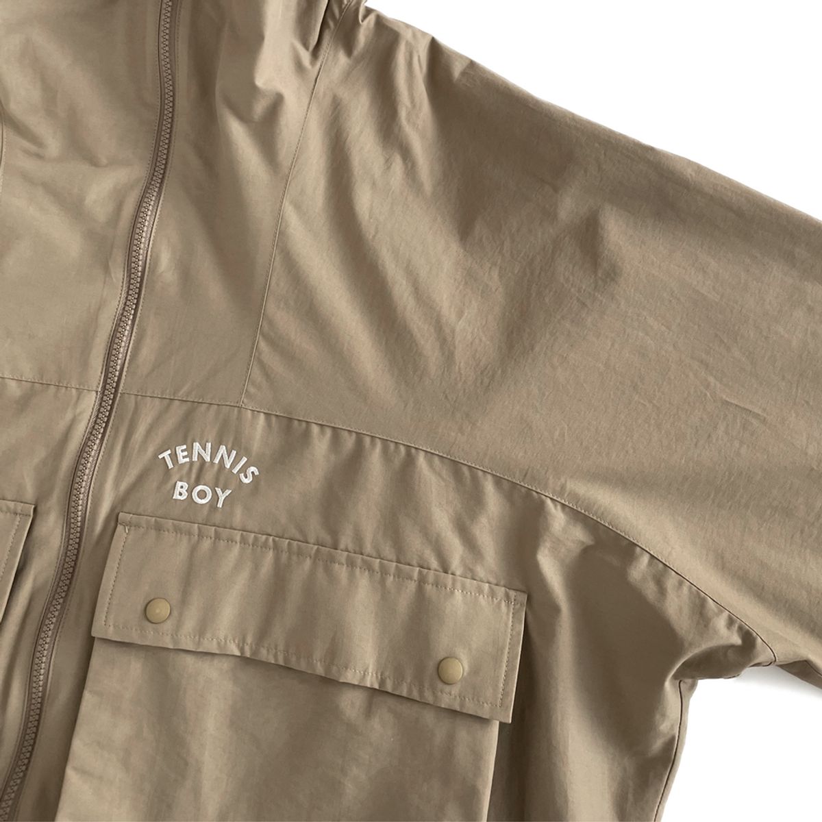 테니스 보이 클럽(TENNIS BOY CLUB) UTILITY JACKET BEIGE