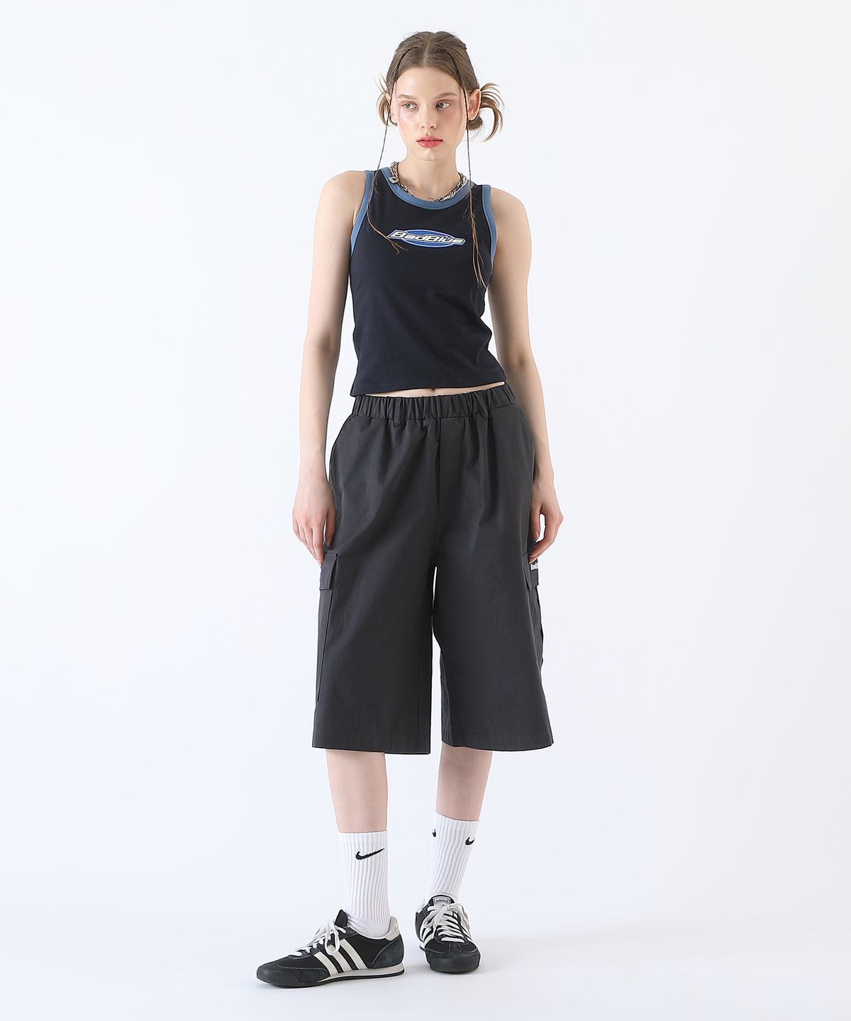 배드블루(BADBLUE) Circle Sleeveless Navy