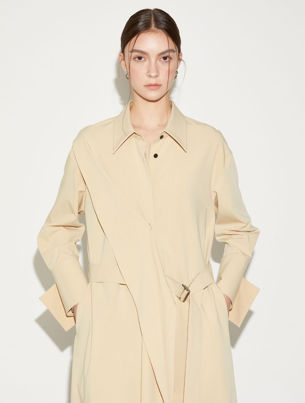르이엘(LE YIEL) Oversize Belted Shirt One Piece_Yellow Beige 오버사이즈 벨티드 셔츠 원피스_옐로우 베이지