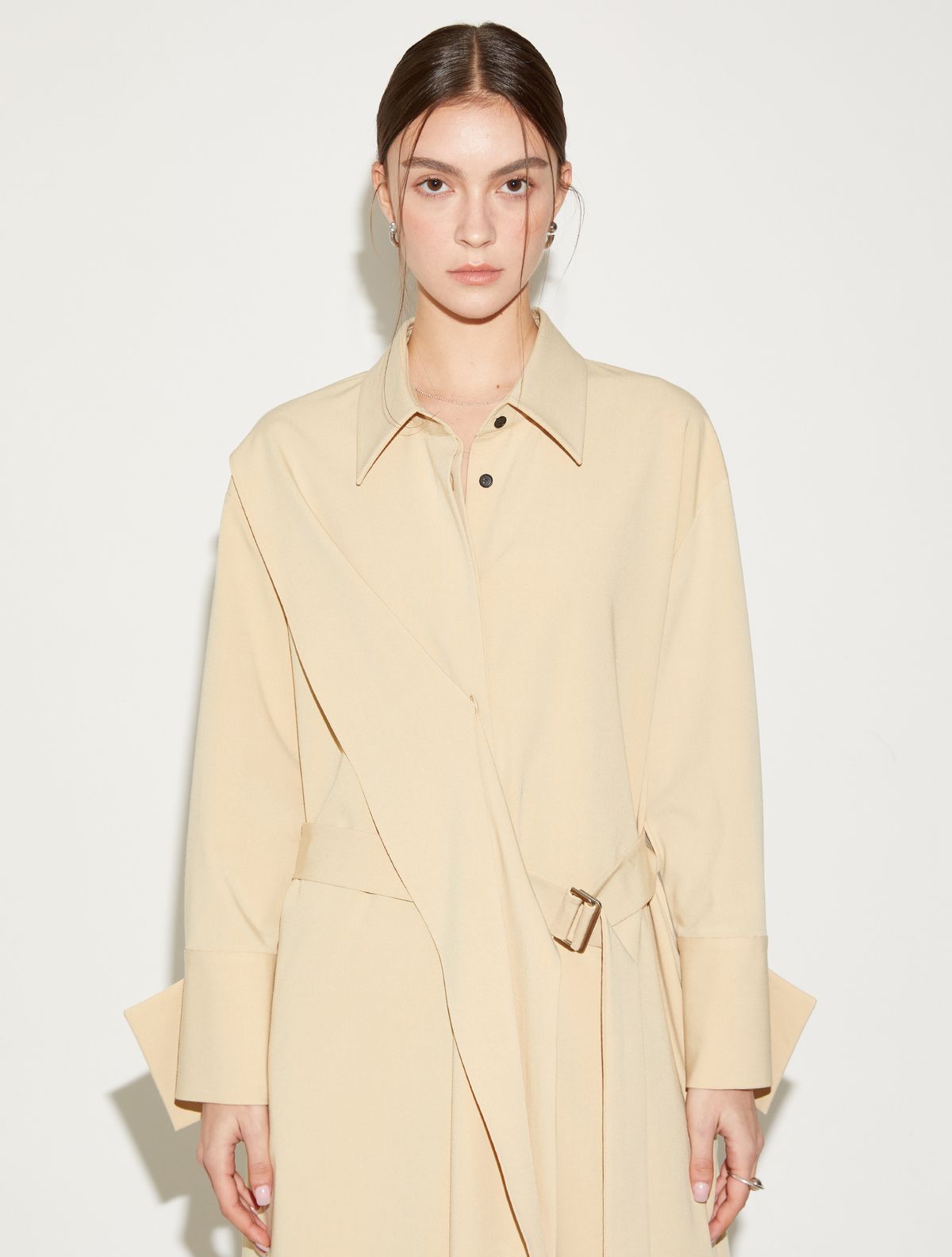 르이엘(LE YIEL) Oversize Belted Shirt One Piece_Yellow Beige 오버사이즈 벨티드 셔츠 원피스_옐로우 베이지