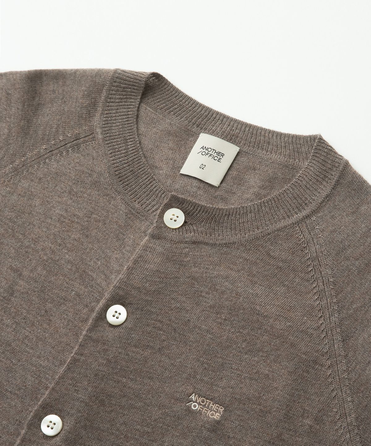 어나더 오피스(ANOTHER OFFICE) Ordinary Roundneck Cardigan (Earth)