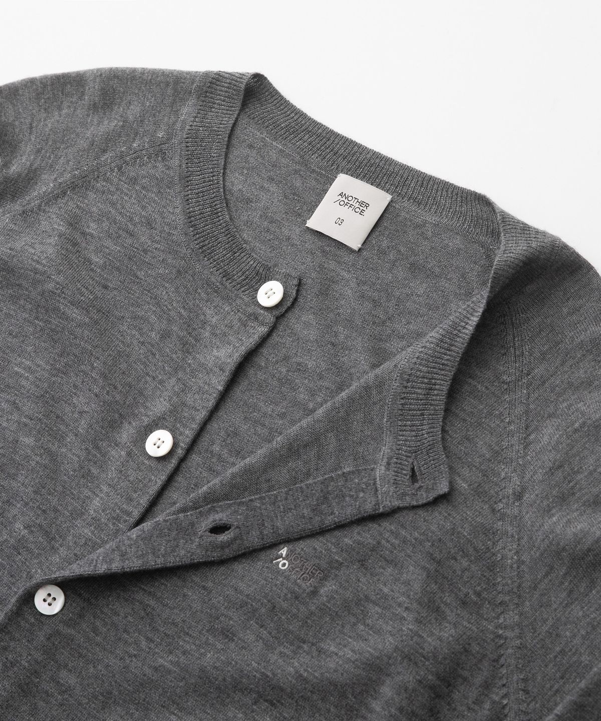 어나더 오피스(ANOTHER OFFICE) Ordinary Roundneck Cardigan (Heather Gray)
