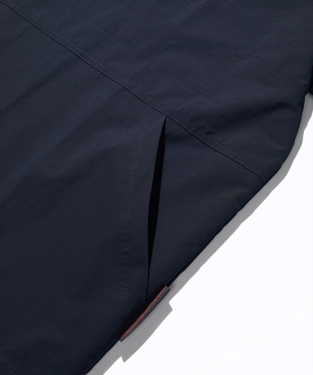 사운즈라이프(SOUNDSLIFE) Logo Nylon Woven Pocket T-Shirt Navy