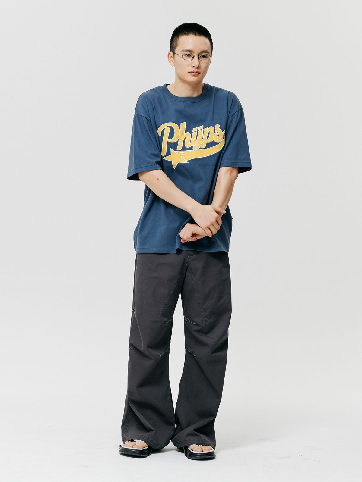 피지컬 디파트먼트(PHYSICAL DEPARTMENT) 스타테일 로고 반팔티셔츠_블루