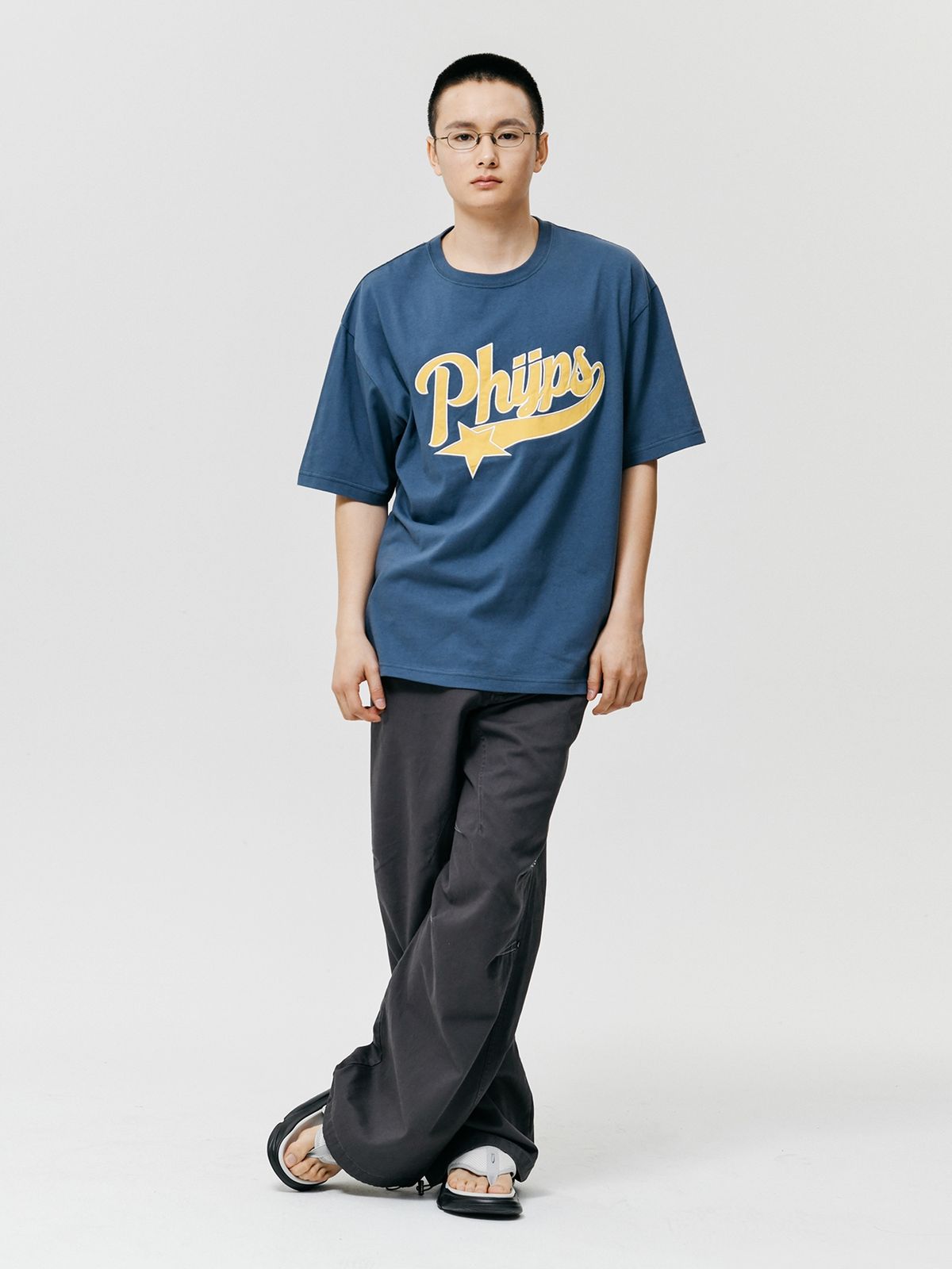 피지컬 디파트먼트(PHYSICAL DEPARTMENT) 스타테일 로고 반팔티셔츠_블루