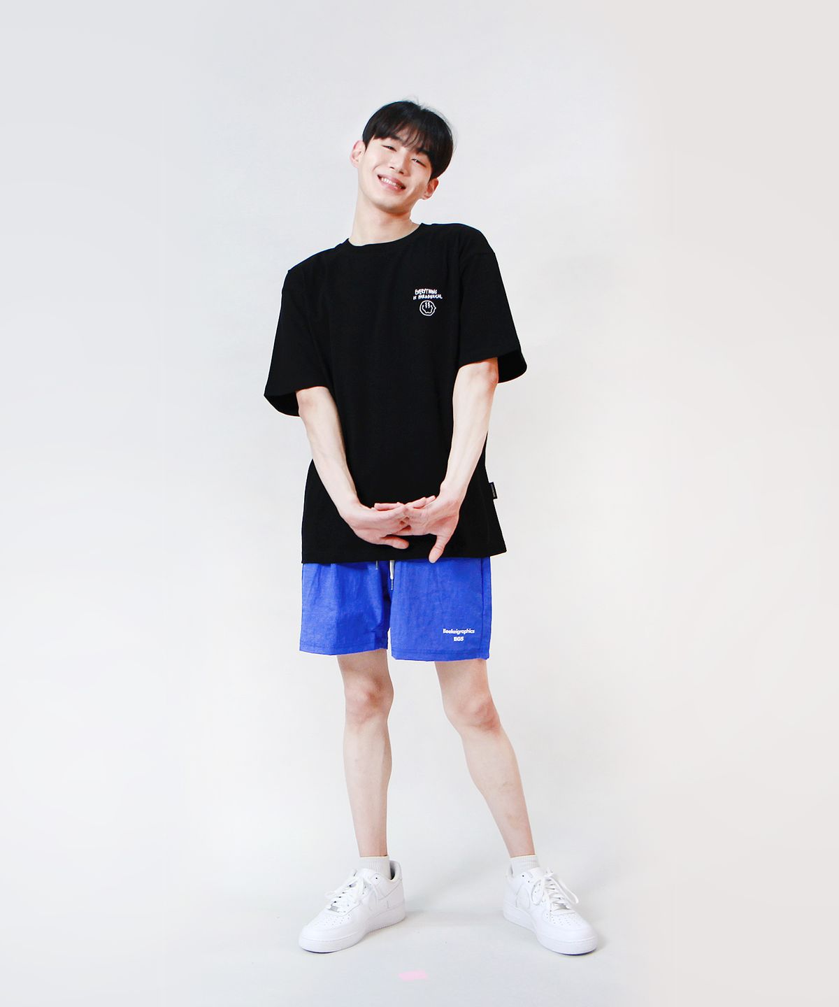앱놀머씽(ABNORMALTHING) SMILE23 T-SHIRT (BLACK)