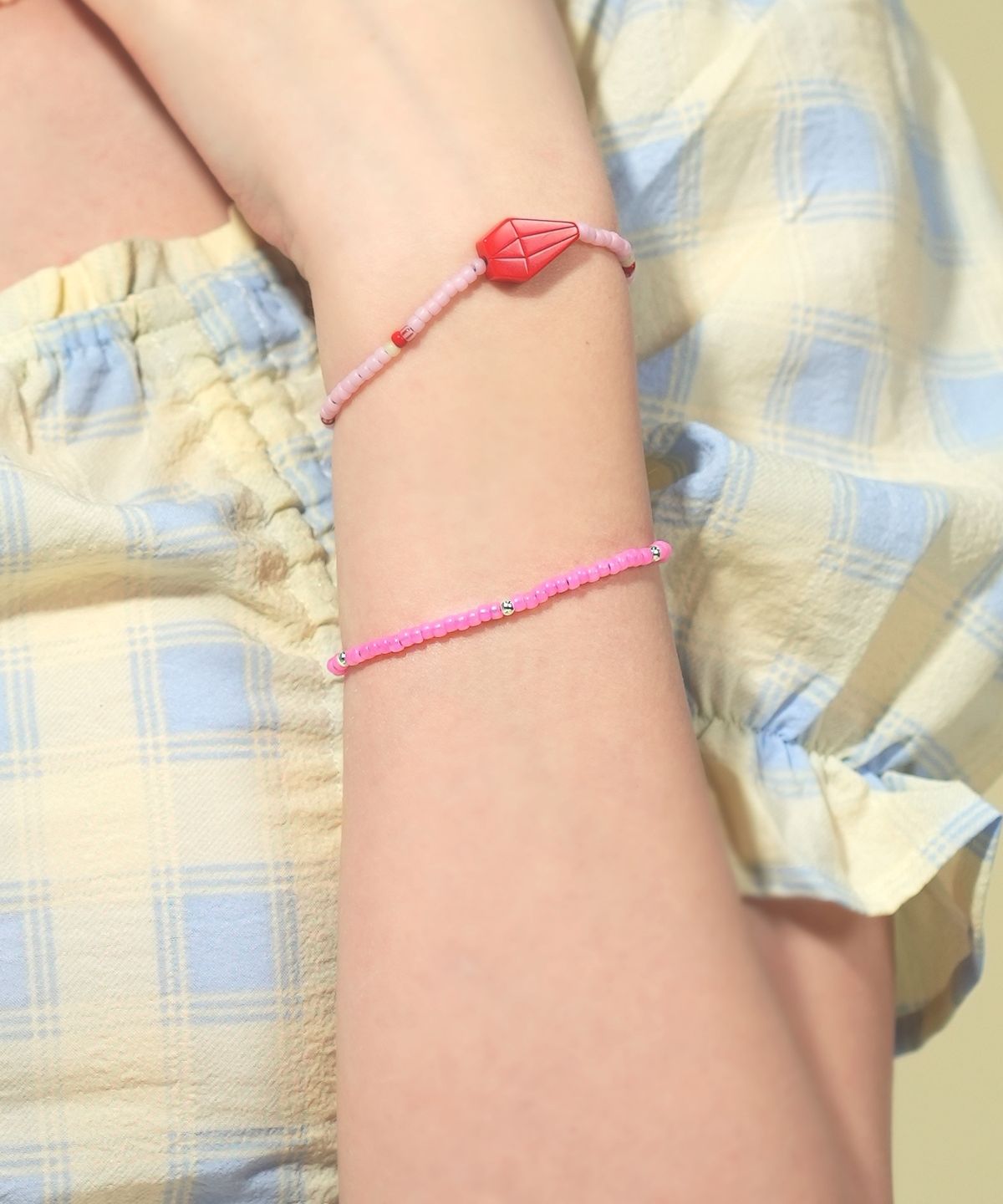 봉보(BONBEAU) Pinco soft color beads Bracelet 젤리 소프트 컬러 레이어드 비즈 팔찌