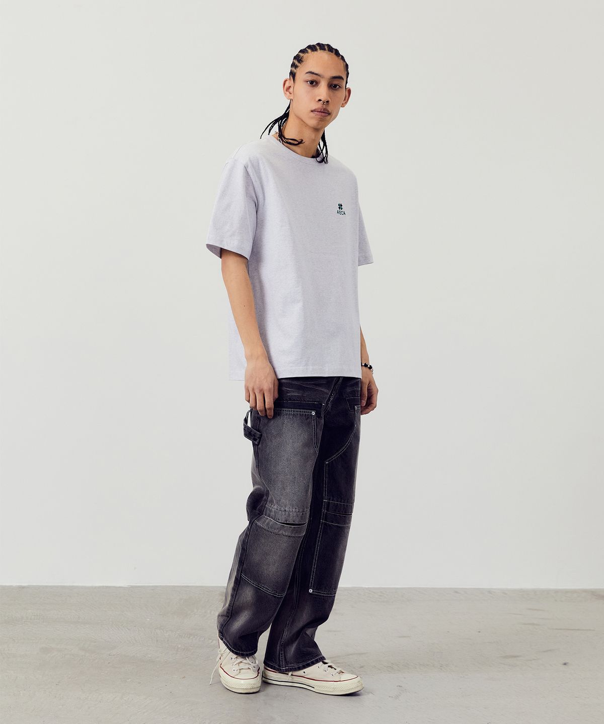 에이카화이트(AECA) EVERYDAY AECA CLOVER HALF SLEEVE TEE-LIGHT GREY