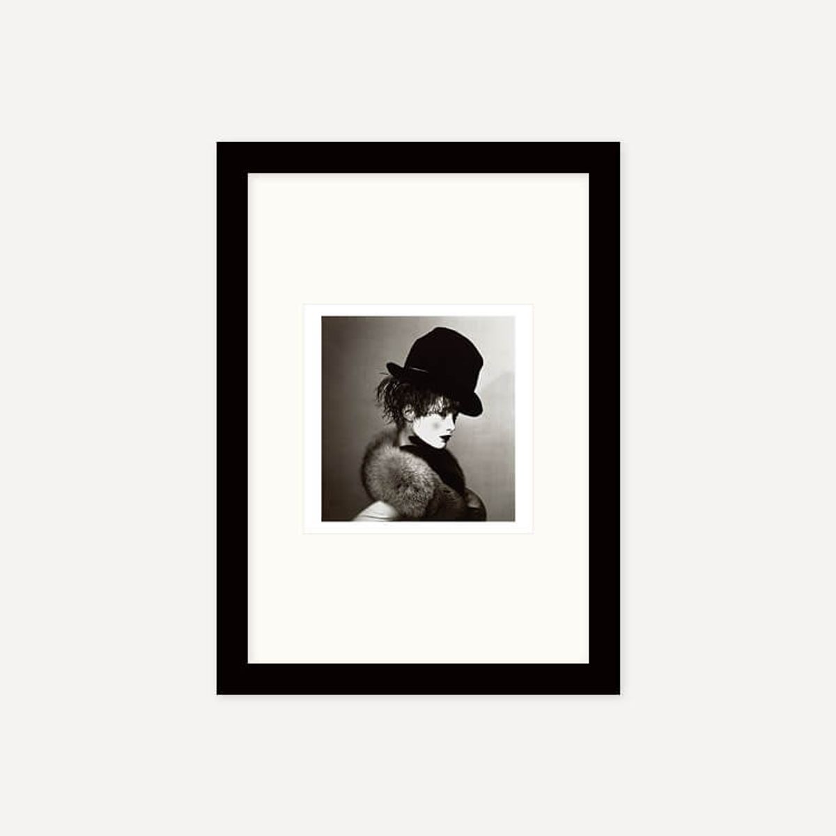 그릿시즌(GREET SEASON) 어빙 펜 Black Hat and White Face (Carolyn Murphy), 1997 (액자 포함)