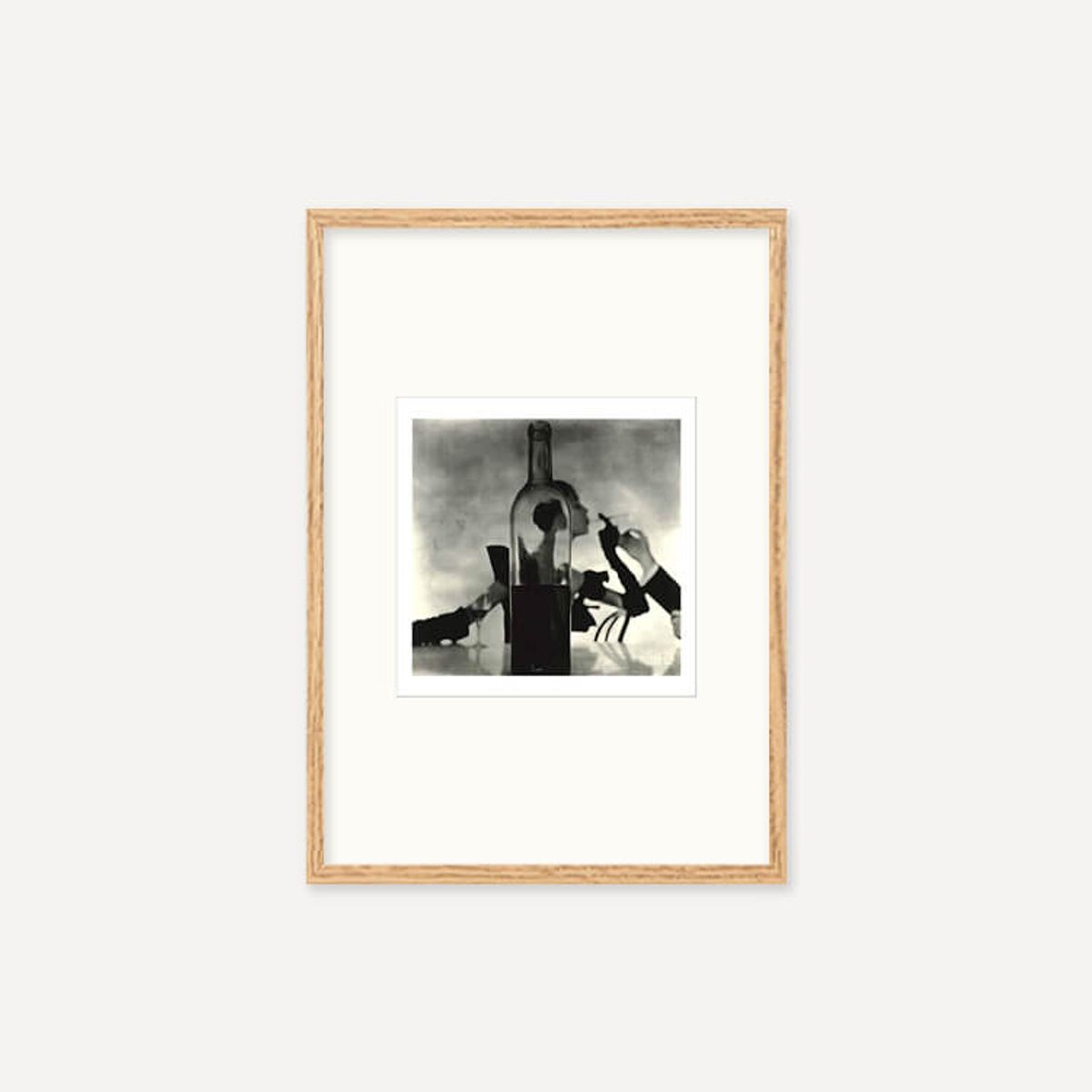 그릿시즌(GREET SEASON) 어빙 펜 Man Lighting Girl’s Cigarette (Jean Patchett), 1949 (액자 포함)