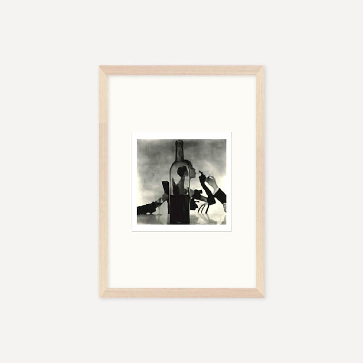 그릿시즌(GREET SEASON) 어빙 펜 Man Lighting Girl’s Cigarette (Jean Patchett), 1949 (액자 포함)
