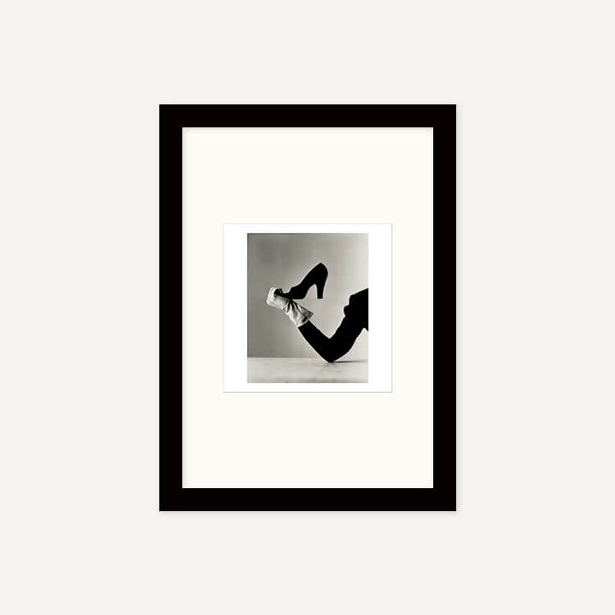 그릿시즌(GREET SEASON) 어빙 펜 Glove and Shoe, 1947 (액자 포함)