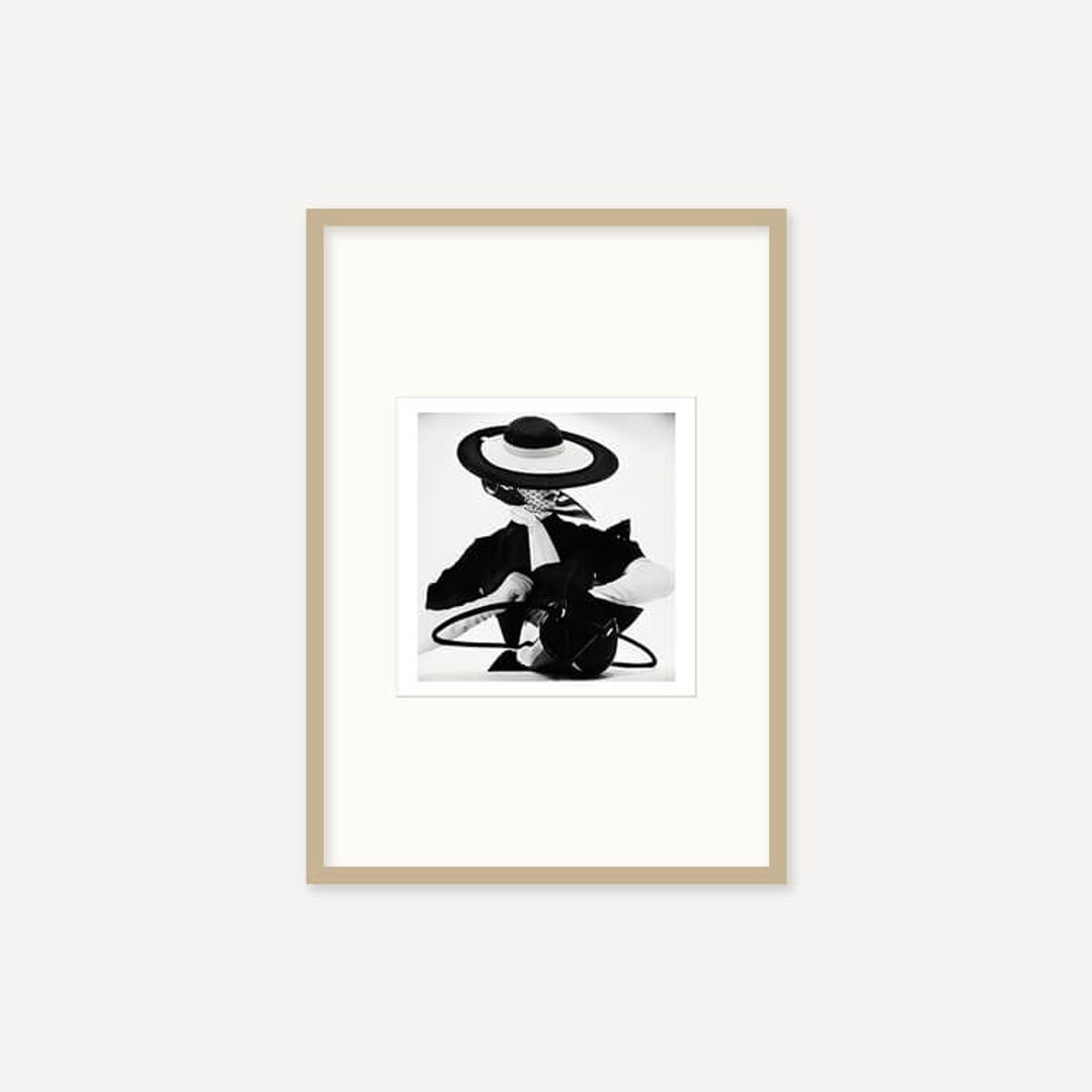 그릿시즌(GREET SEASON) 어빙 펜 Black and White Fashion with Handbag, 1950 (액자 포함)