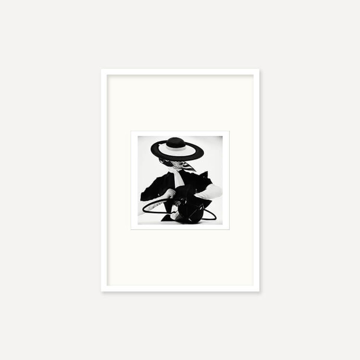 그릿시즌(GREET SEASON) 어빙 펜 Black and White Fashion with Handbag, 1950 (액자 포함)