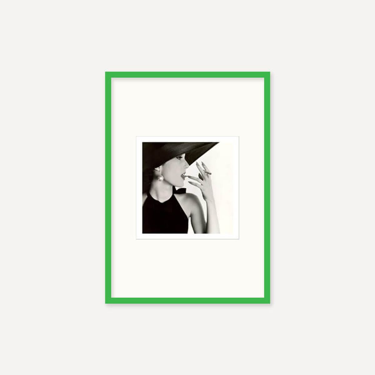 그릿시즌(GREET SEASON) 어빙 펜 Girl with Tobacco on Tongue (Mary Jane Russell), 1951 (액자 포함)