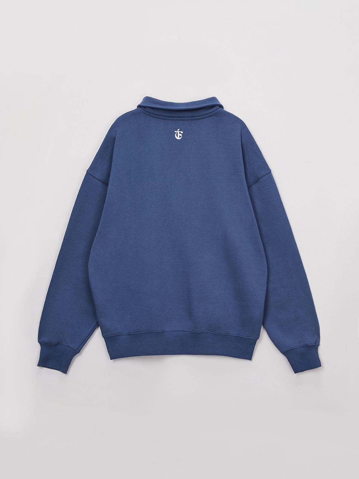 셀리테일즈(CELITAILS) EMBROIDERY HALF ZIP-UP SWEATSHIRT_BLUE