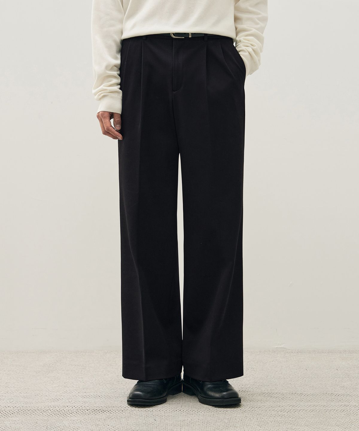 드로우핏(DRAW FIT) 투턱 밴딩 와이드 슬랙스 [BLACK]