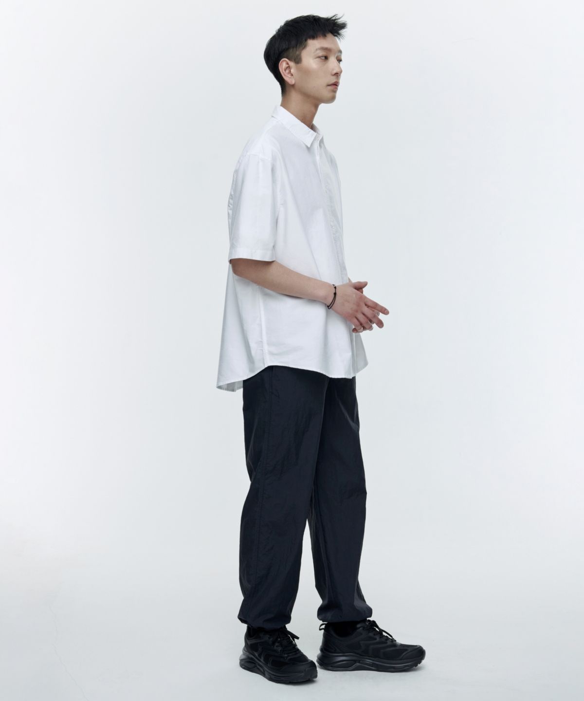 무신사 스탠다드(MUSINSA STANDARD) 나일론 와이드 스트링 팬츠 [다크 그레이]