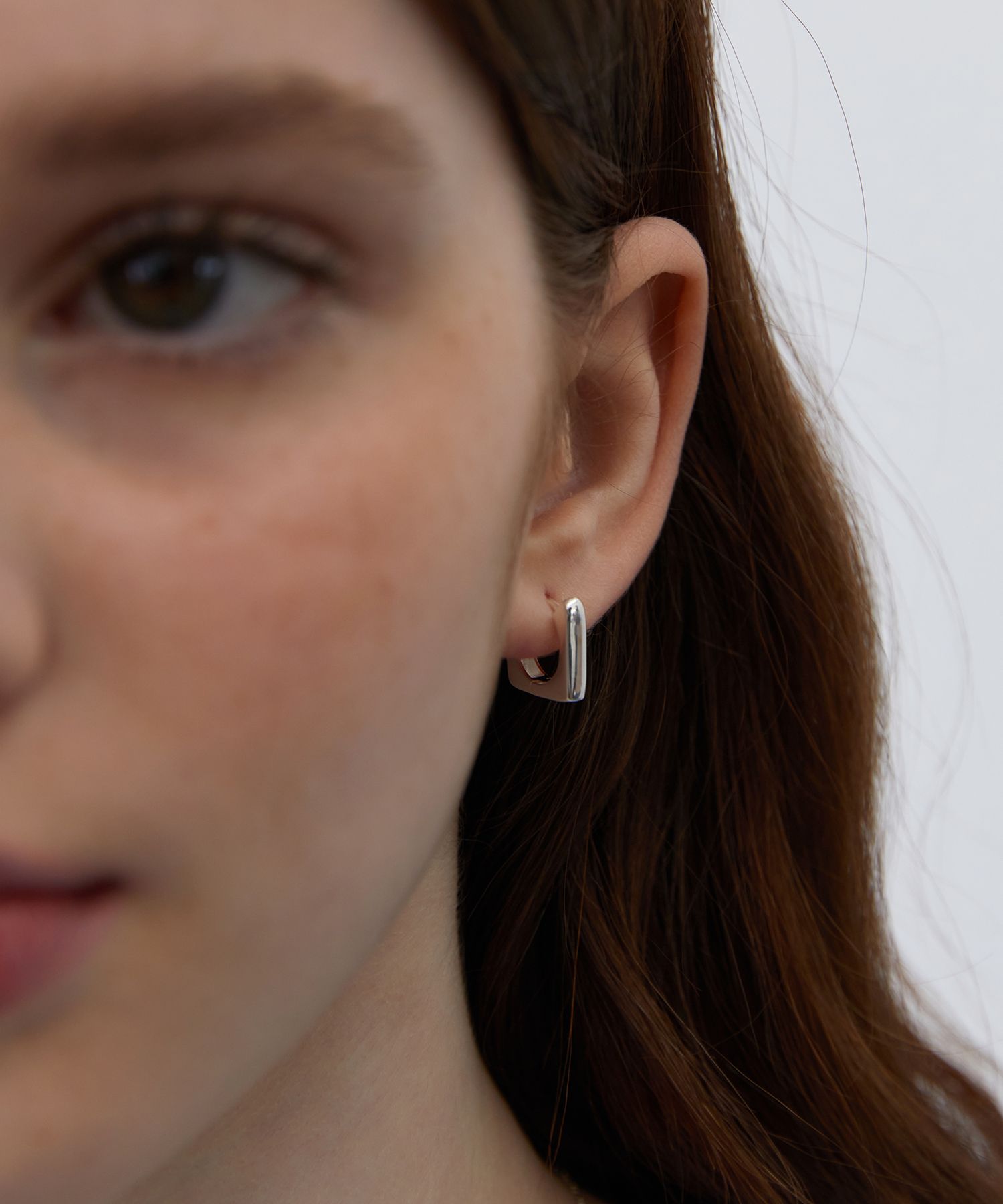 ☆TATIANA☆ Silver 925 TD Square Hoop Earrings EC1977 MUSINSA | TATIANA (Silver 925) TD Square Hoop Earrings EC1977