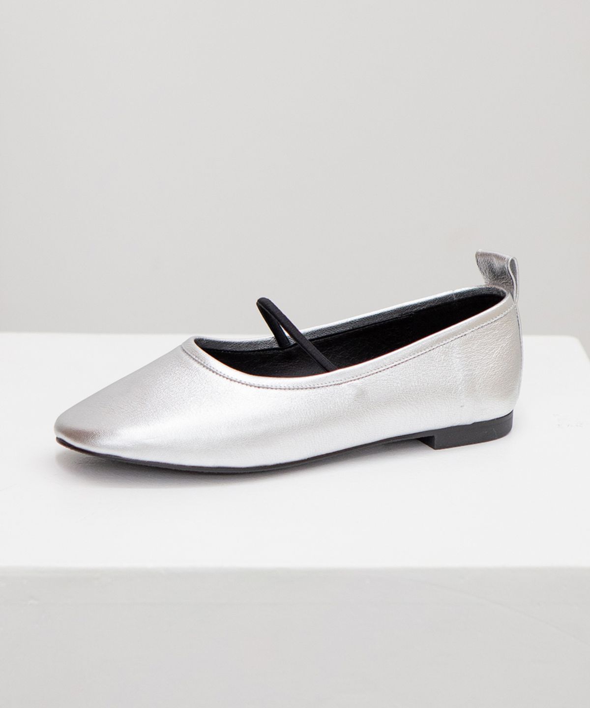 트윗비피(TWVP) SOI FLAT SHOES 소이 플랫  23S04SV