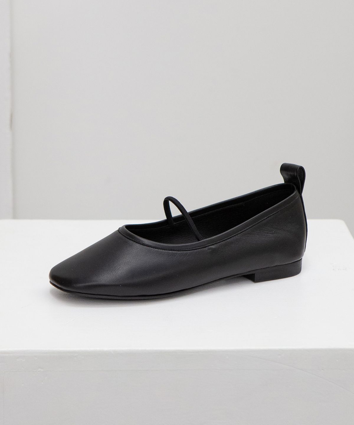 트윗비피(TWVP) SOI FLAT SHOES 소이 플랫  23S04BK
